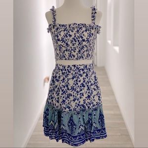 SHEIN Blue & White Floral 2-piece set